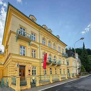 Le Theatre Apartment Mariánské Lázně